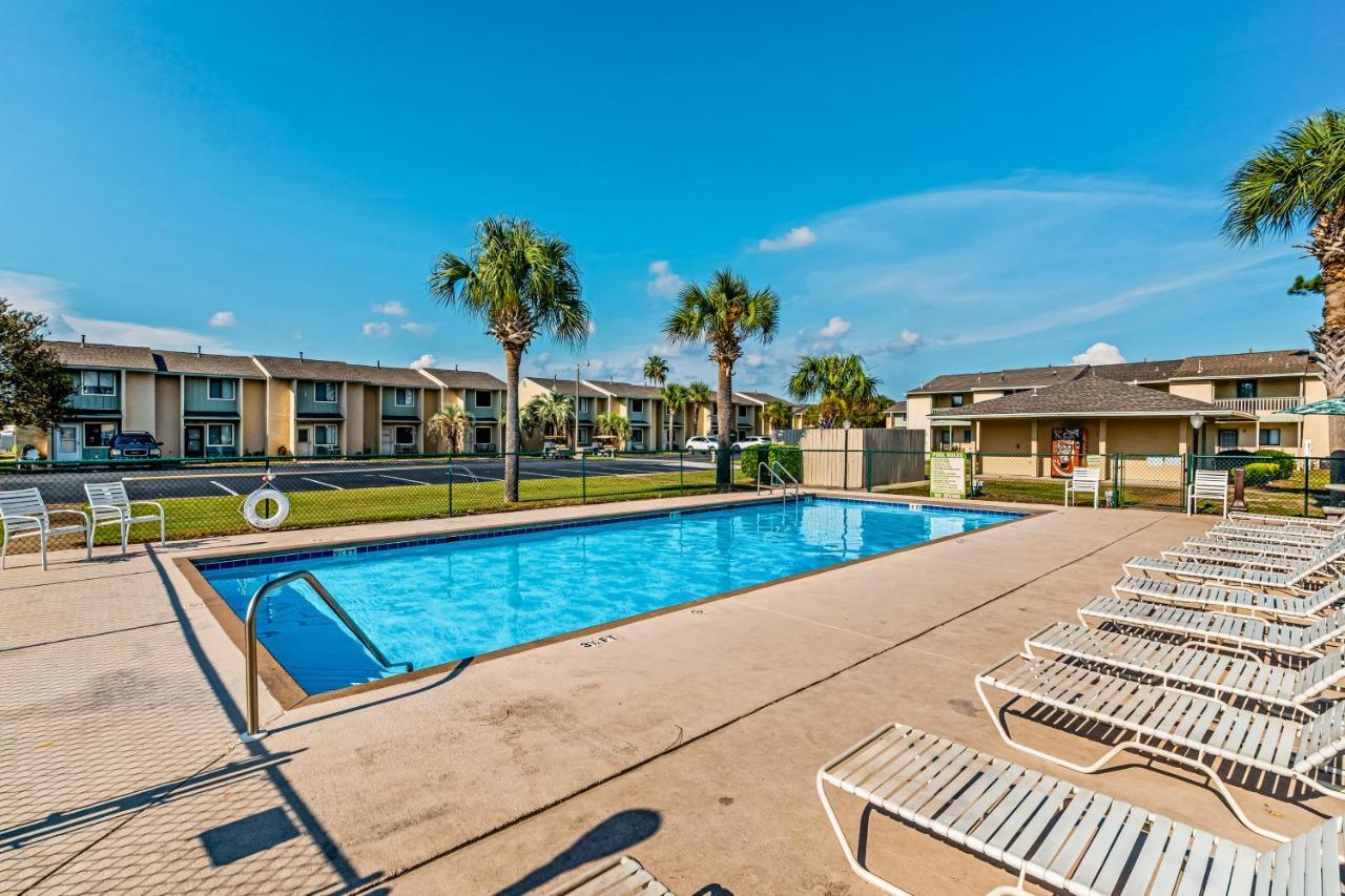 Gulf Highlands, Unit 111