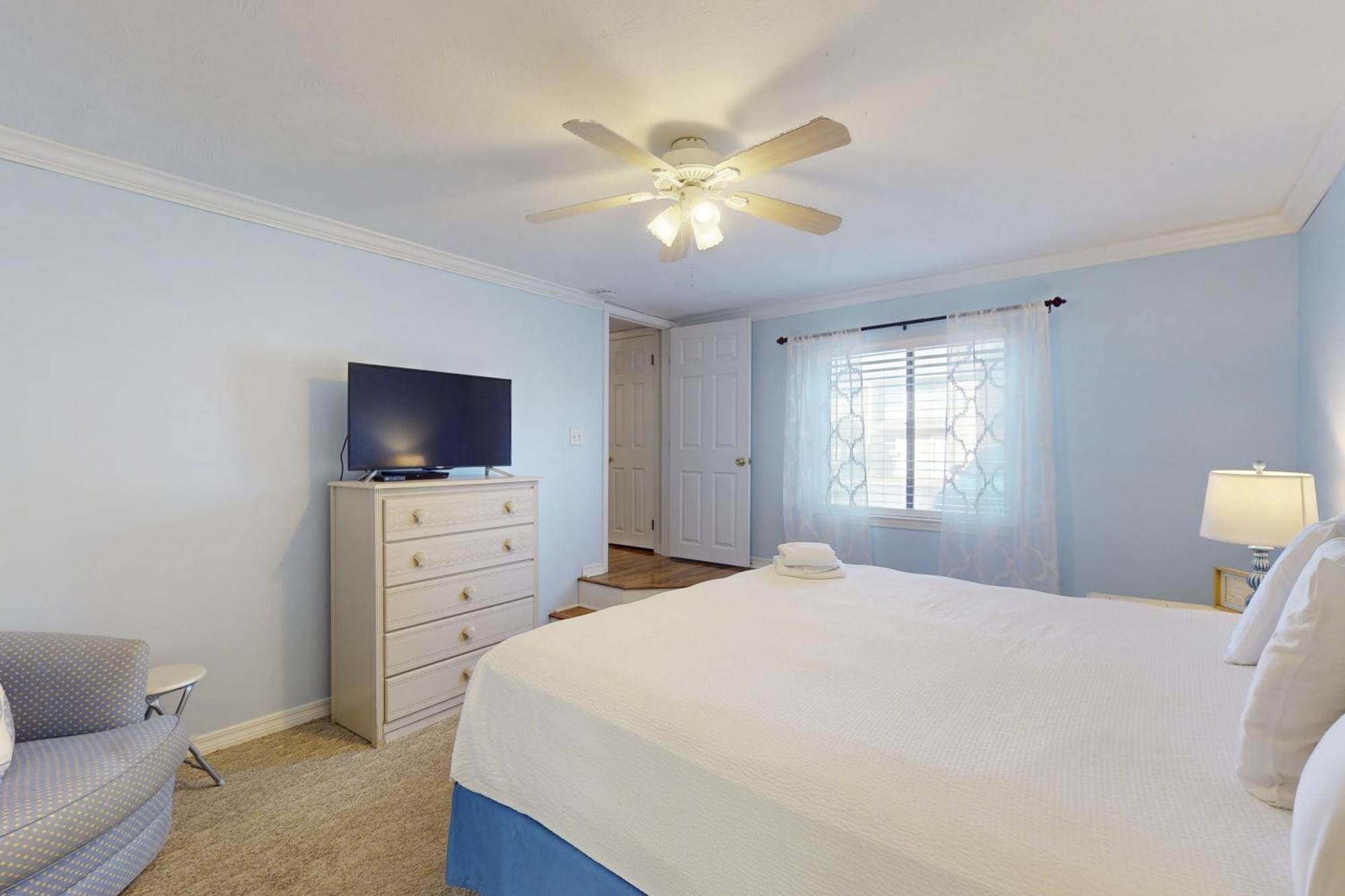 Gulf Highlands, Unit 111 Holiday home